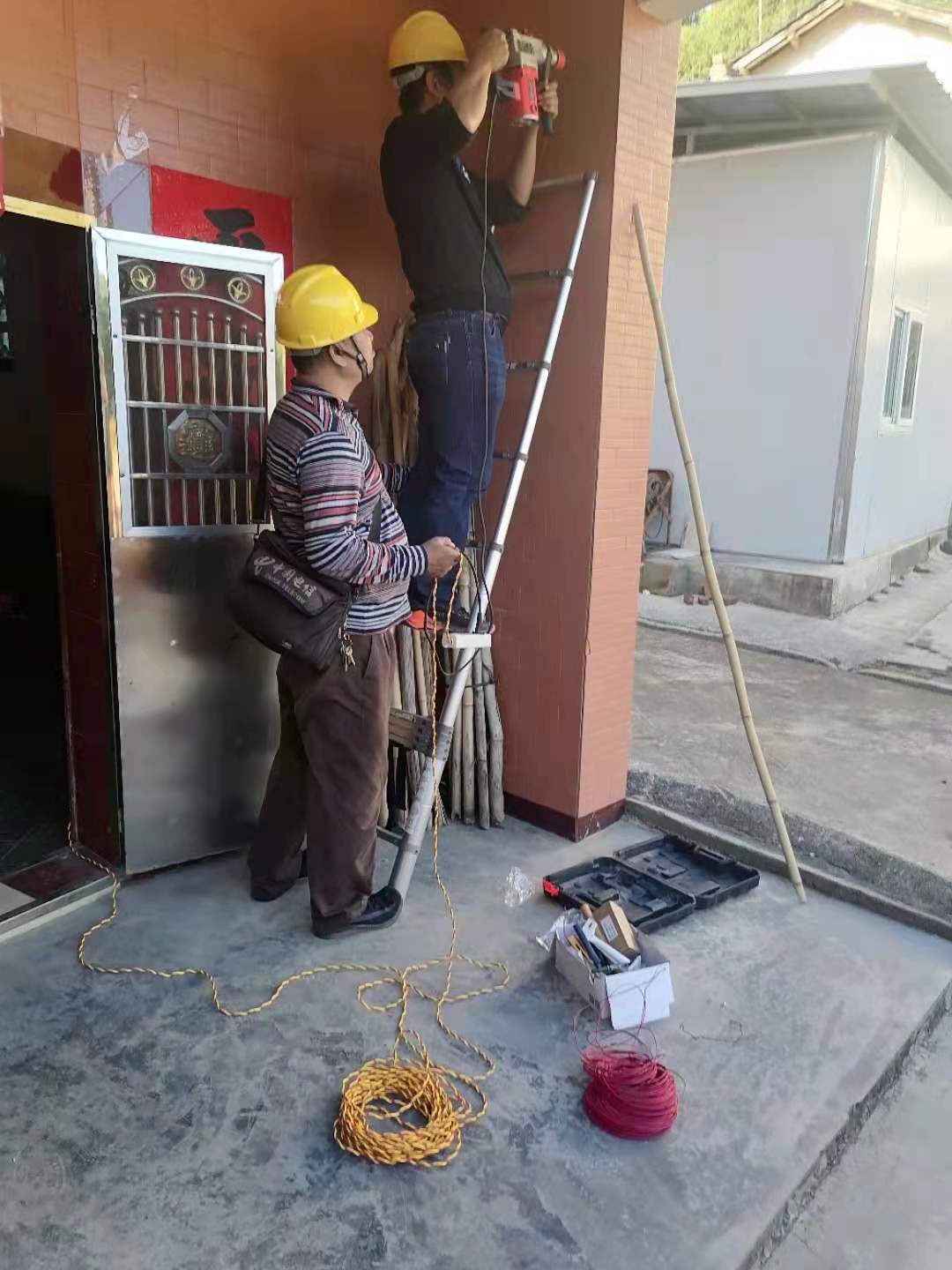 图3.jpg