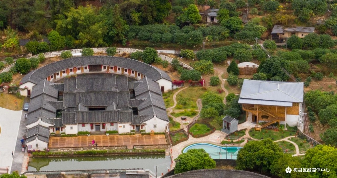 阿斯顿.jpg